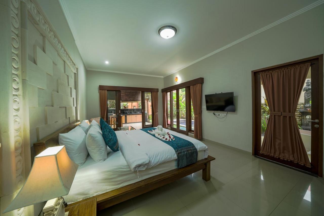 Three Brothers Bungalows & Villas Legian Exterior foto