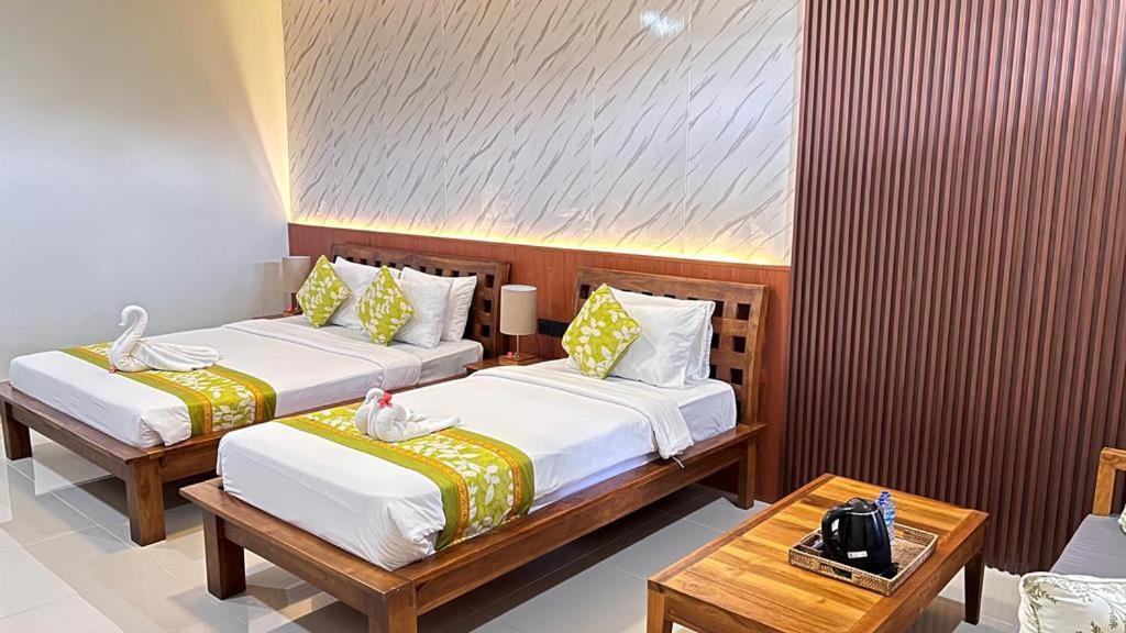 Three Brothers Bungalows & Villas Legian Exterior foto